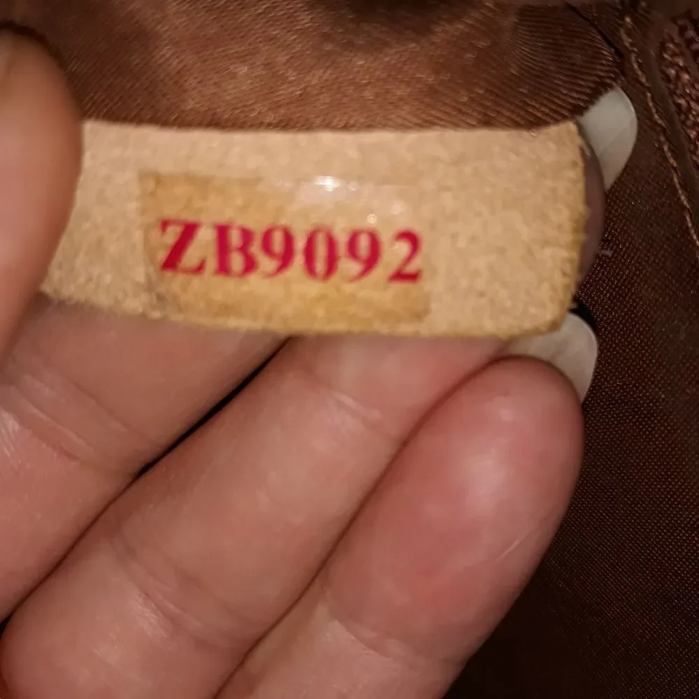 Fossil silver leather